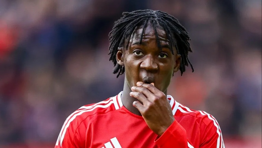 Kobbie Mainoo, Manchester United ile Yeni Uzun Vadeli Sözleşme İmzaladı: Fabrizio Romano Anlaşmayı Doğruladı