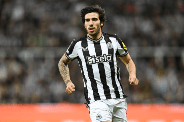 Arsenal, Newcastle Yıldızı Tonali için Yarışta Önde: Romano İlgili Olduğunu Doğruladı
