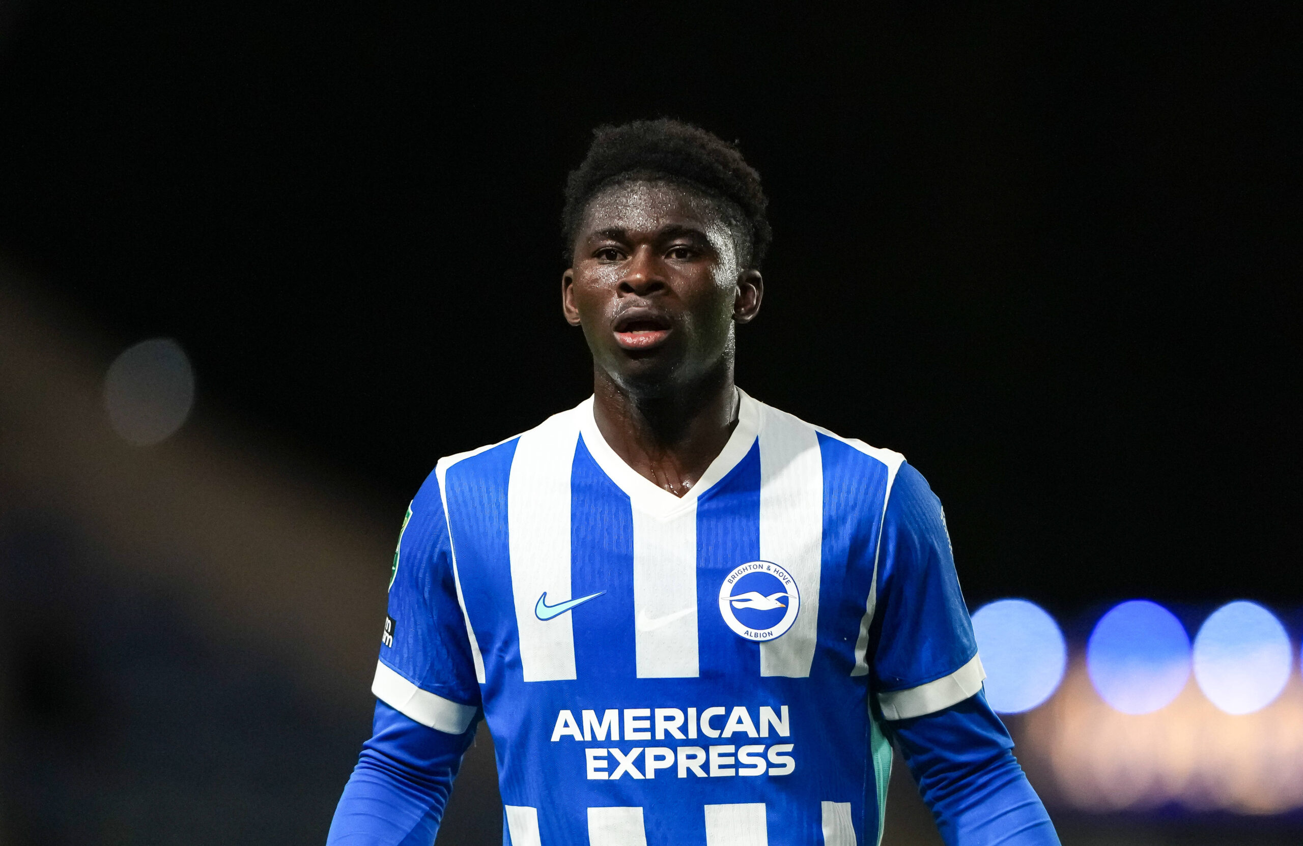 Manchester United, Orta Saha Revizyonunda Casemiro'nun Yerine Brighton'dan Carlos Baleba'yı Hedefliyor