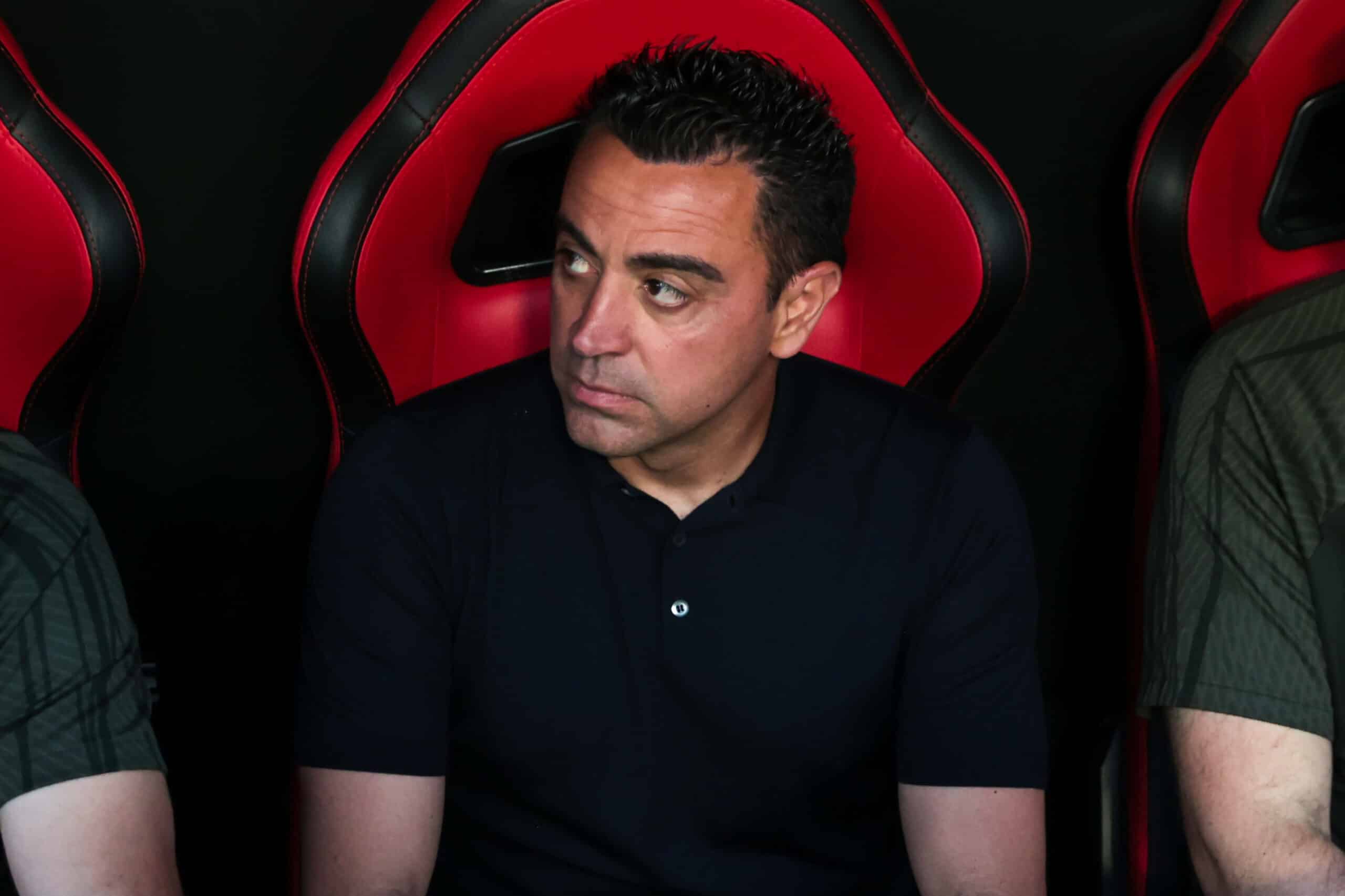 Chelsea, Xavi'ye Yeniden İlgi Gösteriyor: İstikrar İçin Bir Hamle?