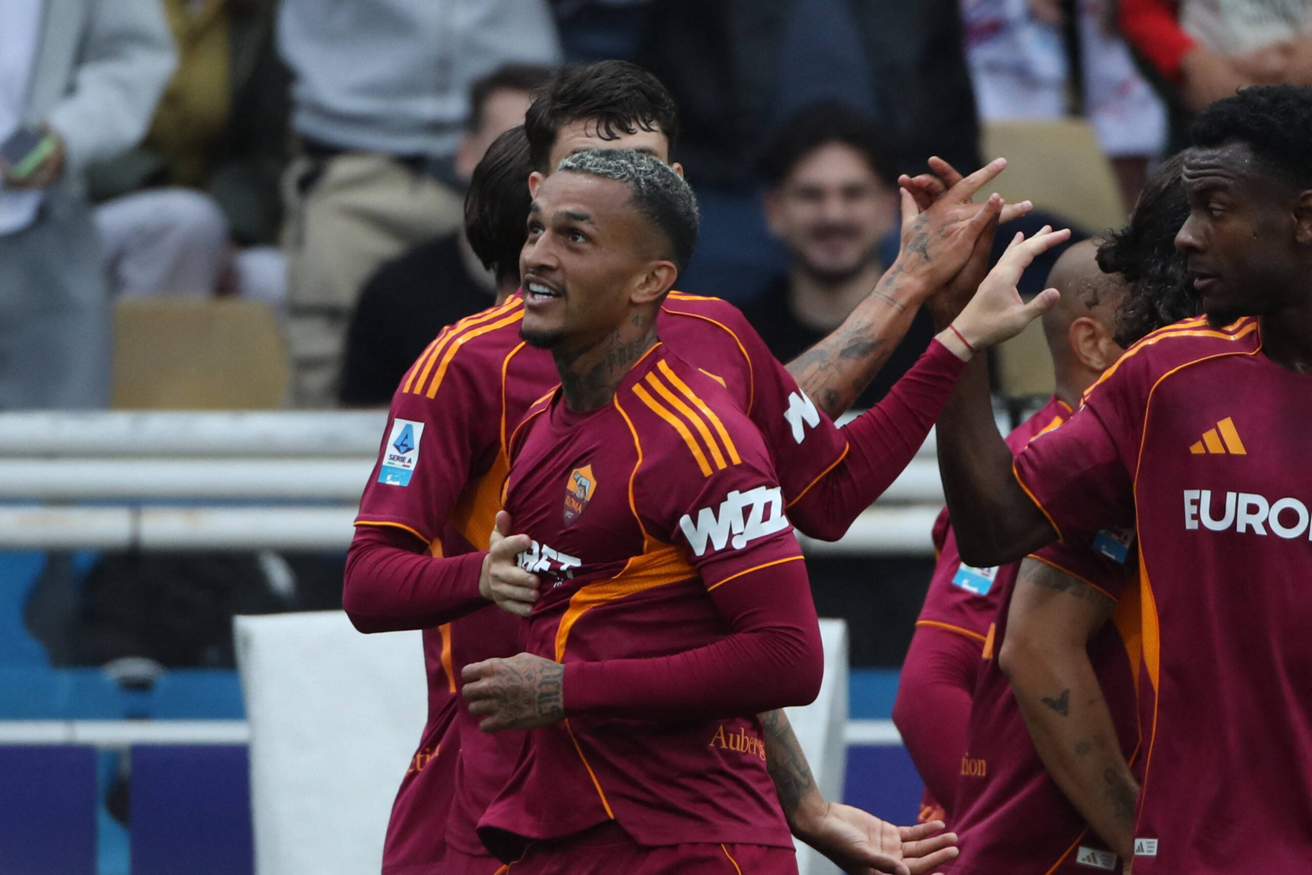 Manchester City, Roma'nın Yıldızı Wesley İçin Yarışa Katıldı: 30 Milyon Euro'luk Stoper Yaz Baskınına Hazır