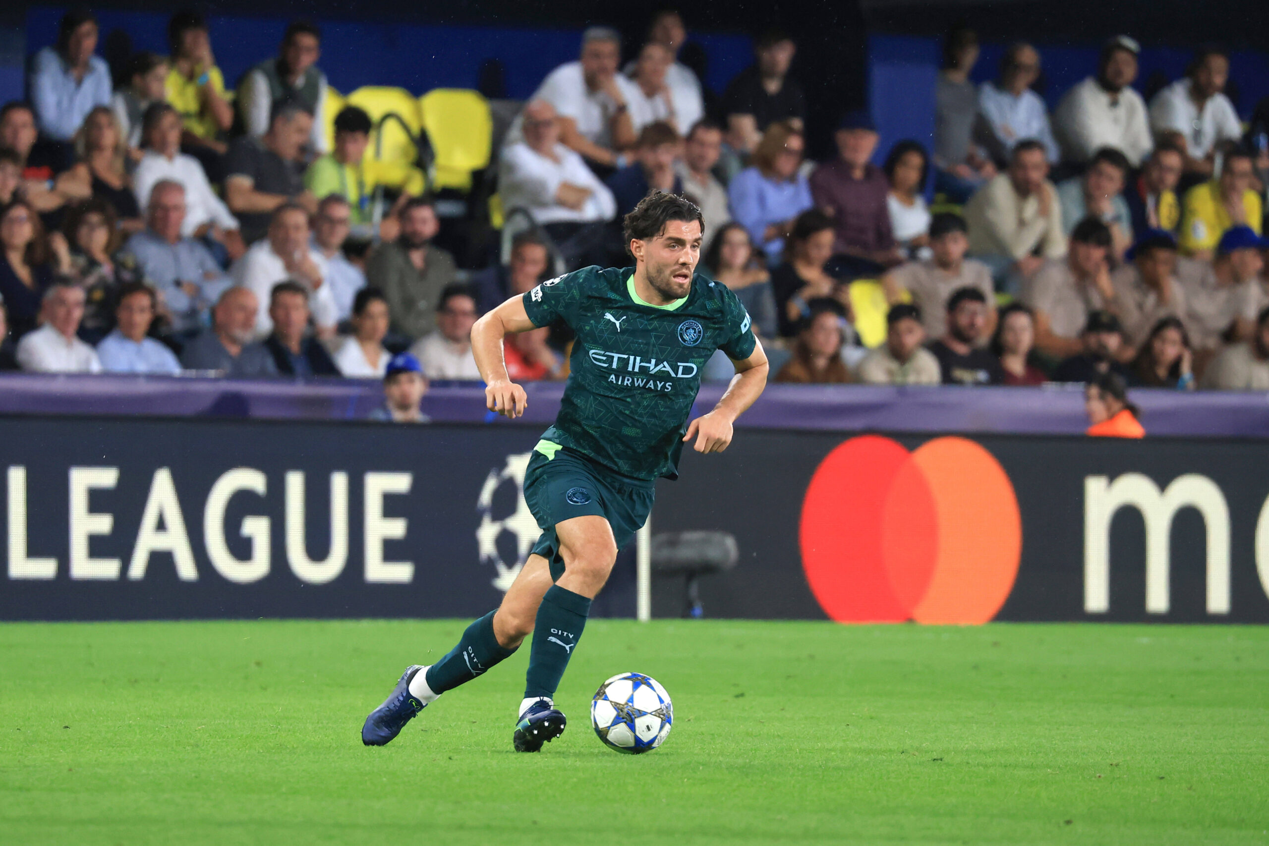 Man City, Mateo Kovačić'i Nakde Çevirmeye Hazırlanıyor: Orta Saha Yeniden Yapılanması Kapıda