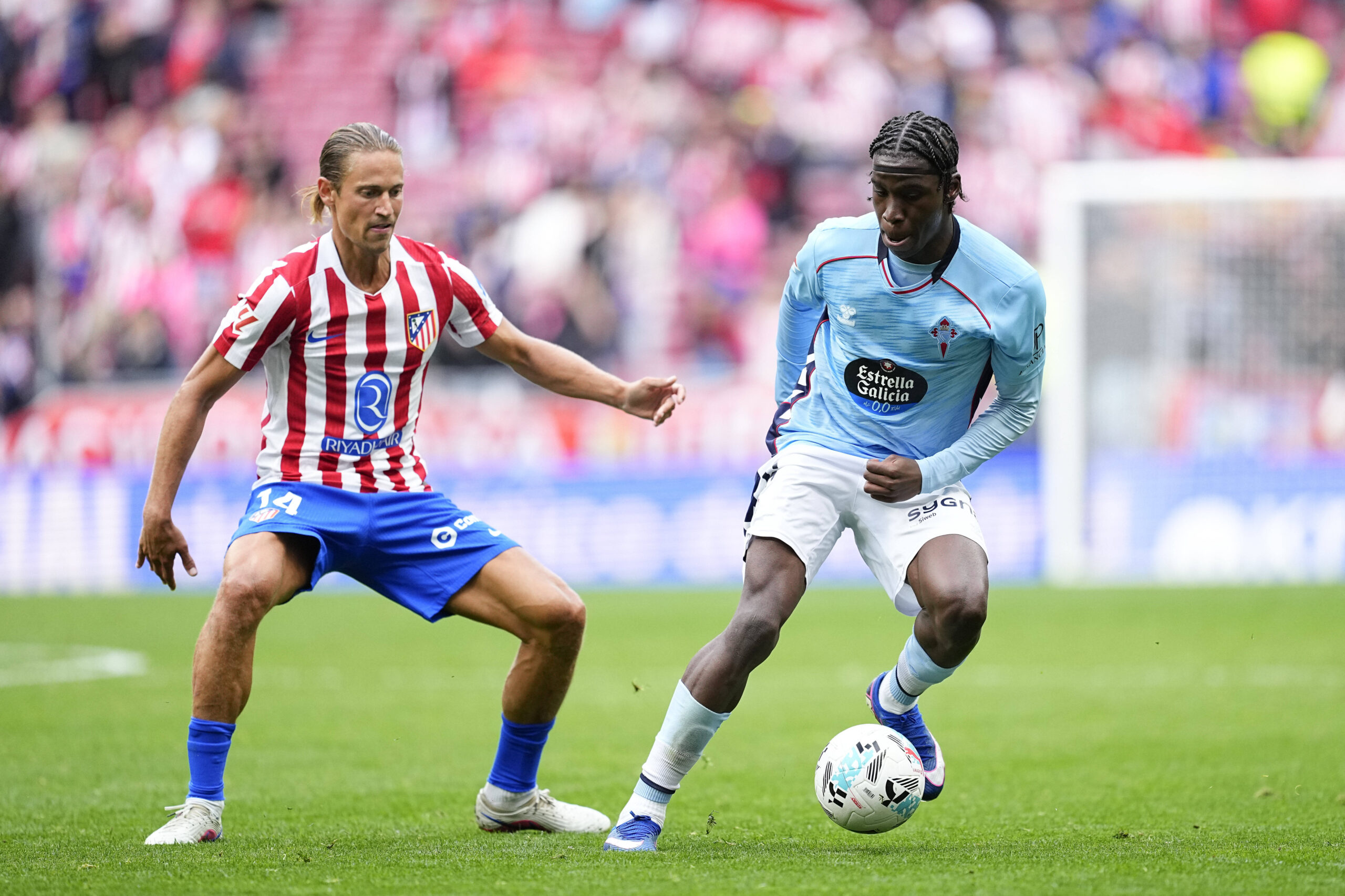 Aston Villa, Yükselişe Geçen La Liga Yıldızı Ilaix Moriba İçin €20 Milyon Teklifle Yarışı Önde Götürüyor