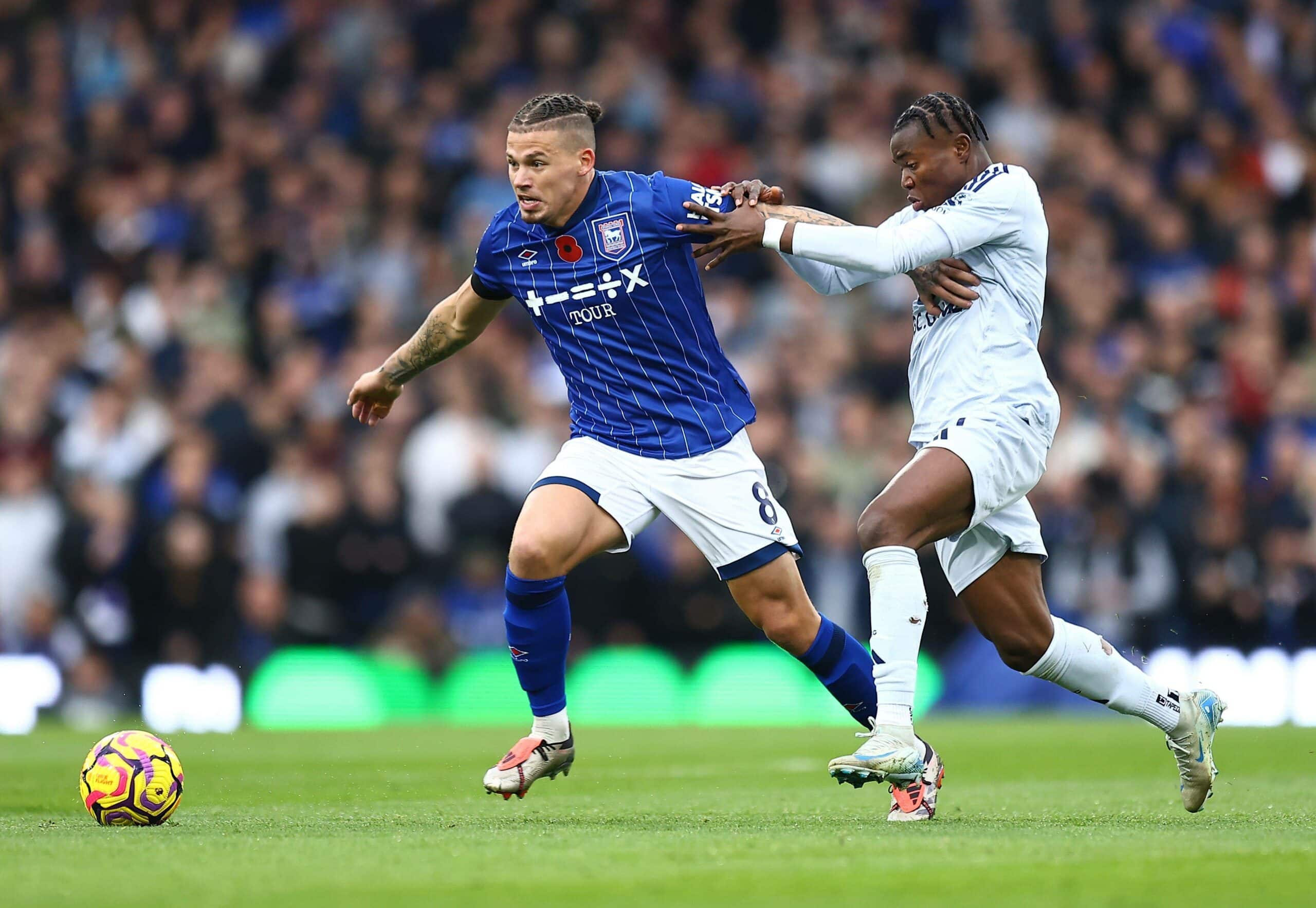 Everton, Leicester'lı Abdul Fatawu için 25 Milyon Sterlinlik Yaz Hamlesi Planlıyor: Transfer Yarışı Kızışıyor