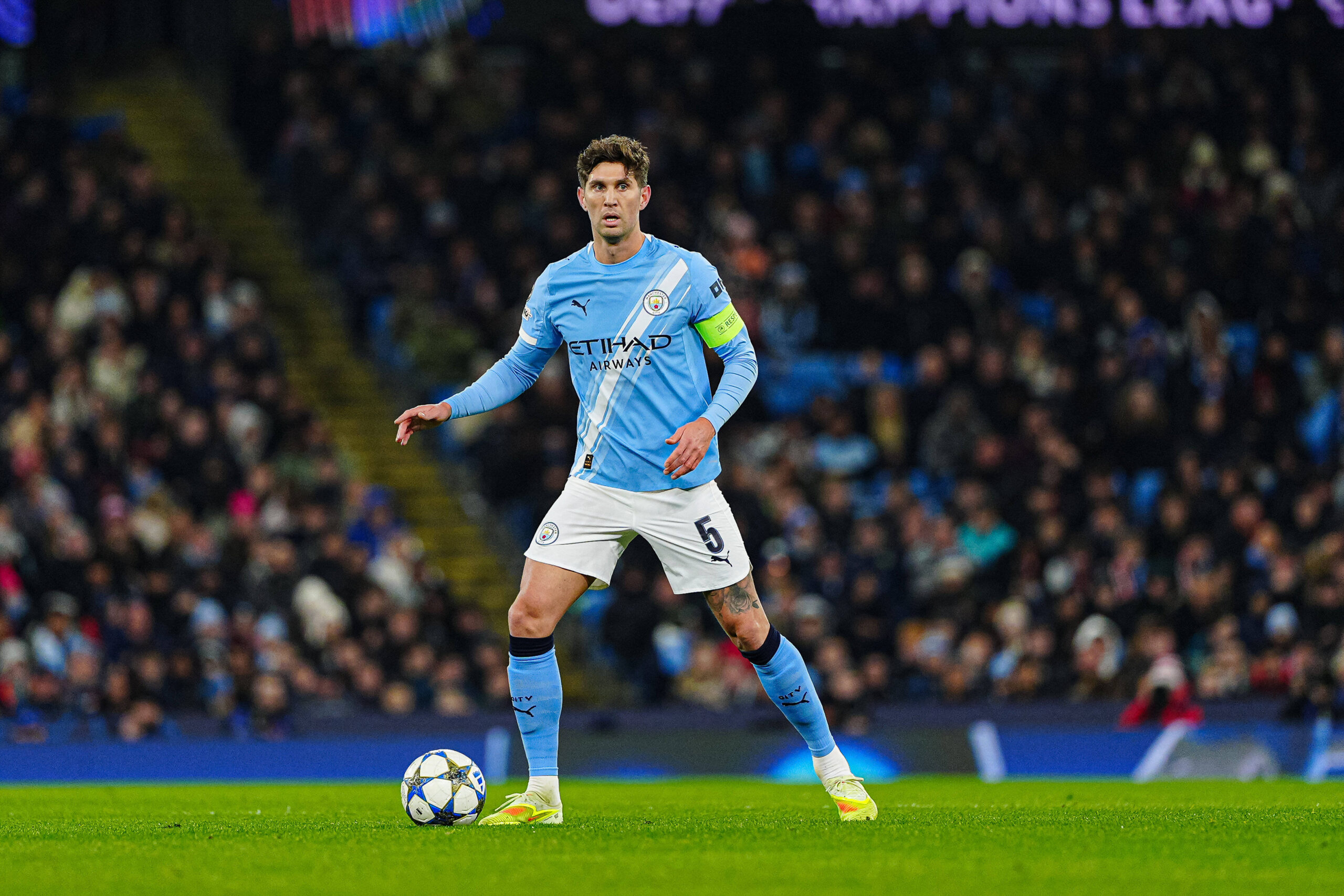Bayern Münih, Manchester City'nin Yıldızı John Stones'u Hedef Aldı