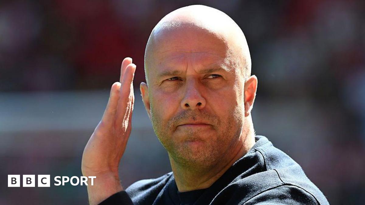 Liverpool, Premier League şampiyonluğunun ardından Arne Slot'u kovdu