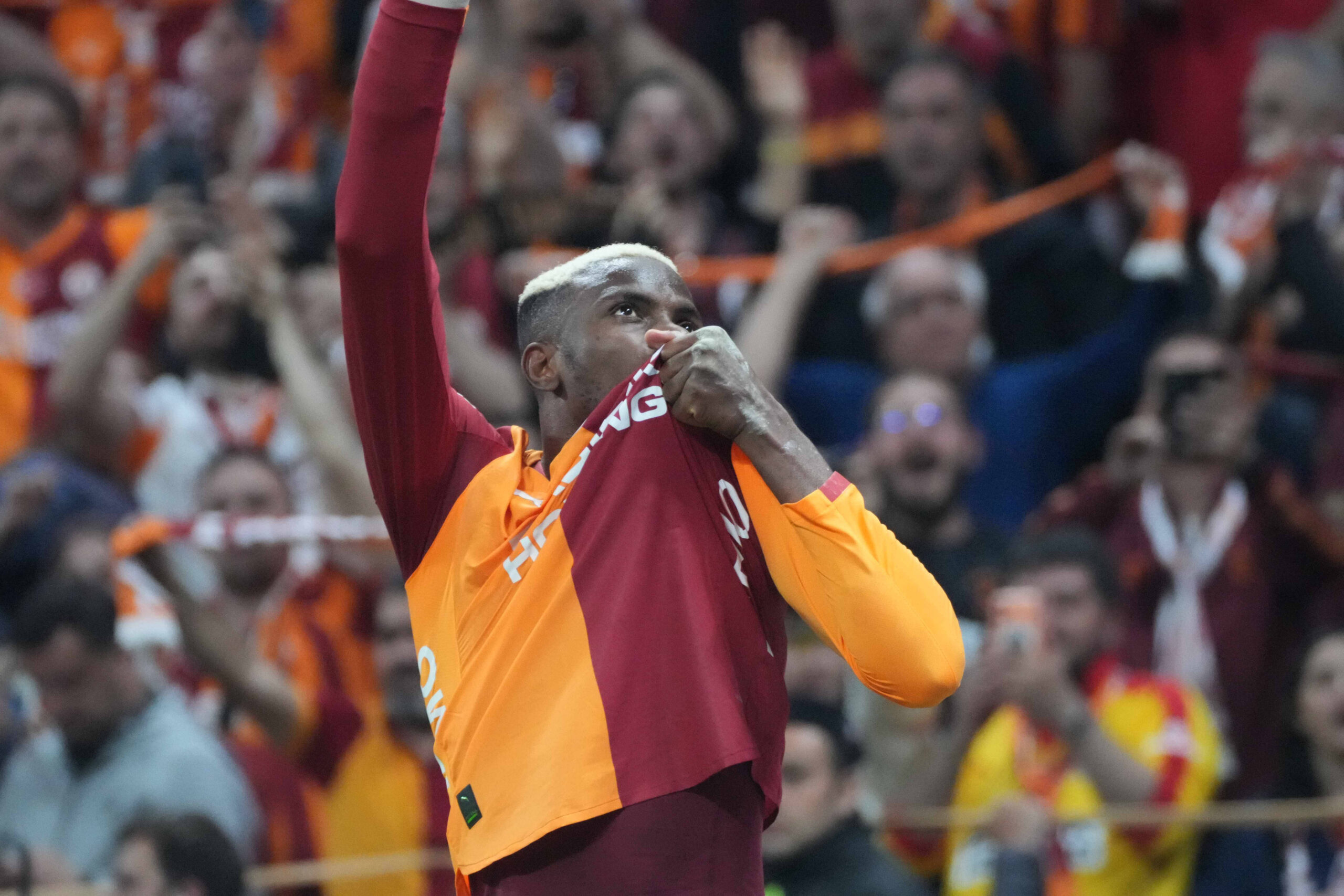 Sesko'ya rağmen Man United dev forvet peşinde