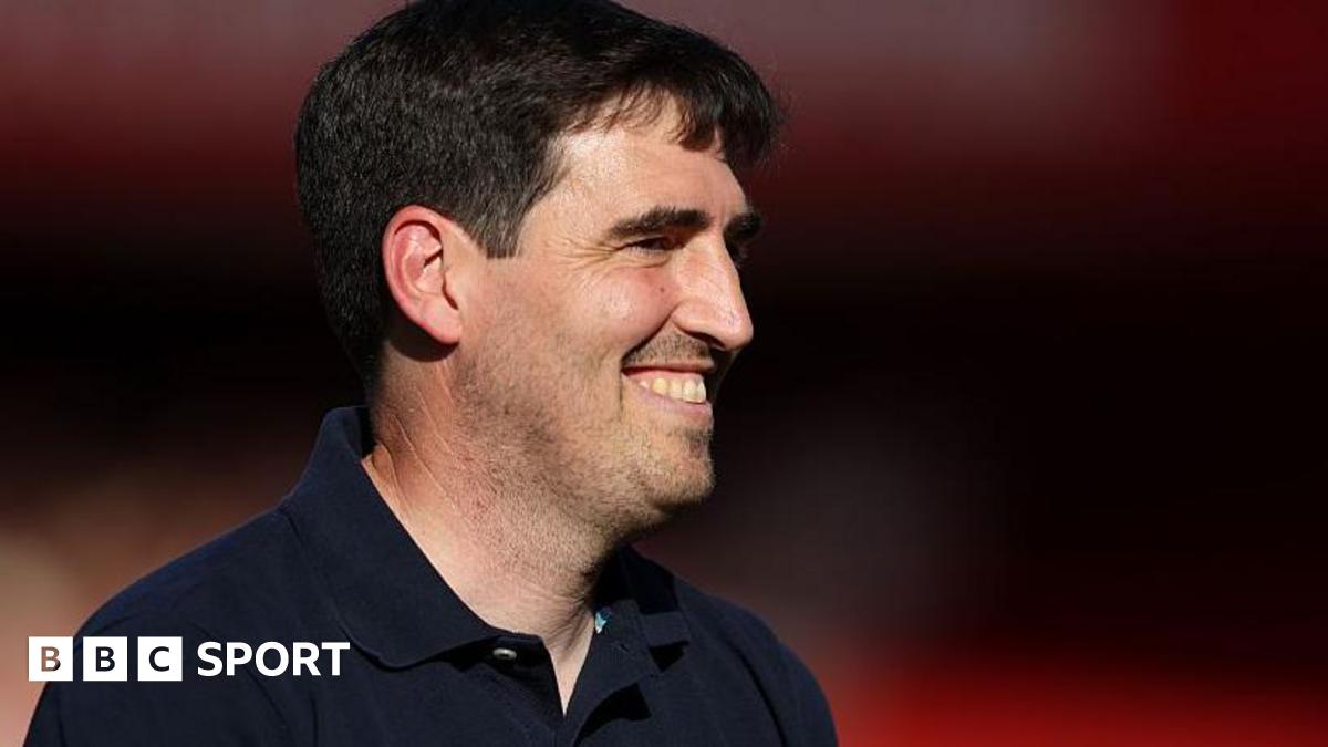 Liverpool, Andoni Iraola ile resmi görüşmelere başlıyor
