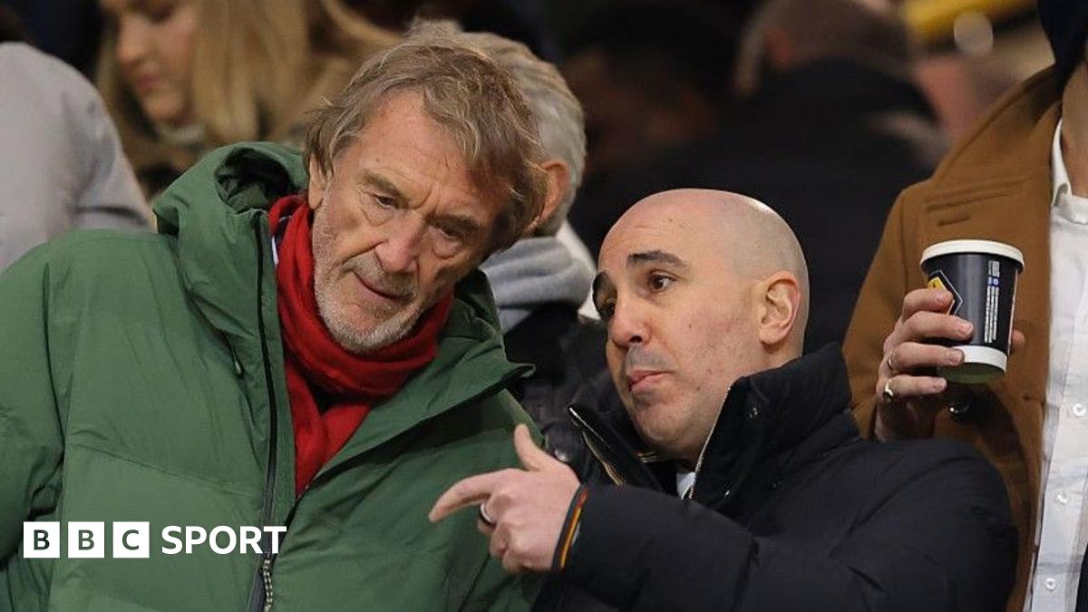 Man Utd CEO Berrada: Transferde Fazla Ödeme Yapmayacağız