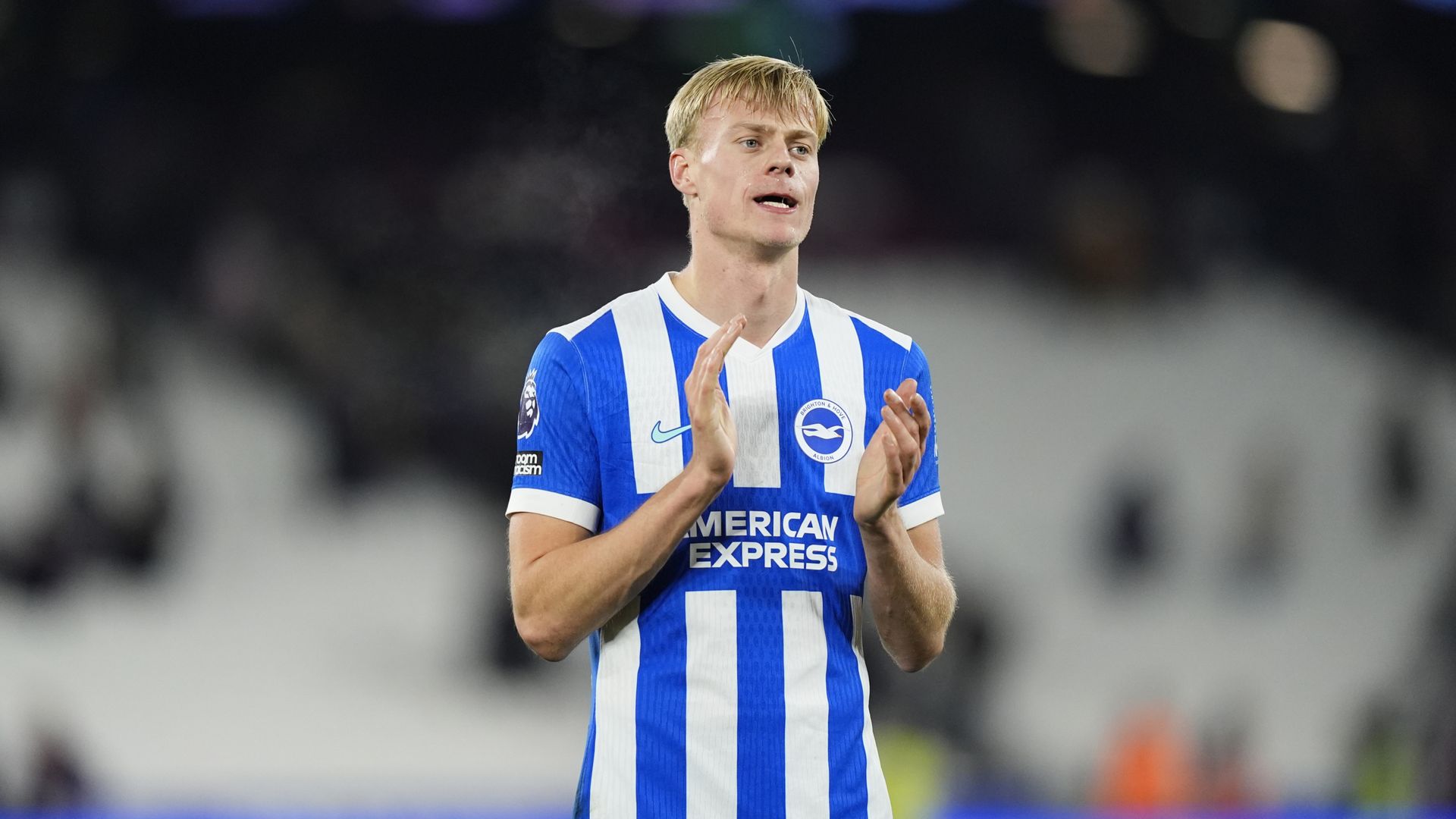 Brighton, Van Hecke için Tottenham'ın ikinci teklifini reddetti