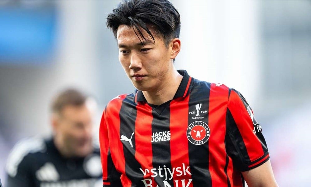 Liverpool ve Chelsea, Lee Han-beom'un Peşinde