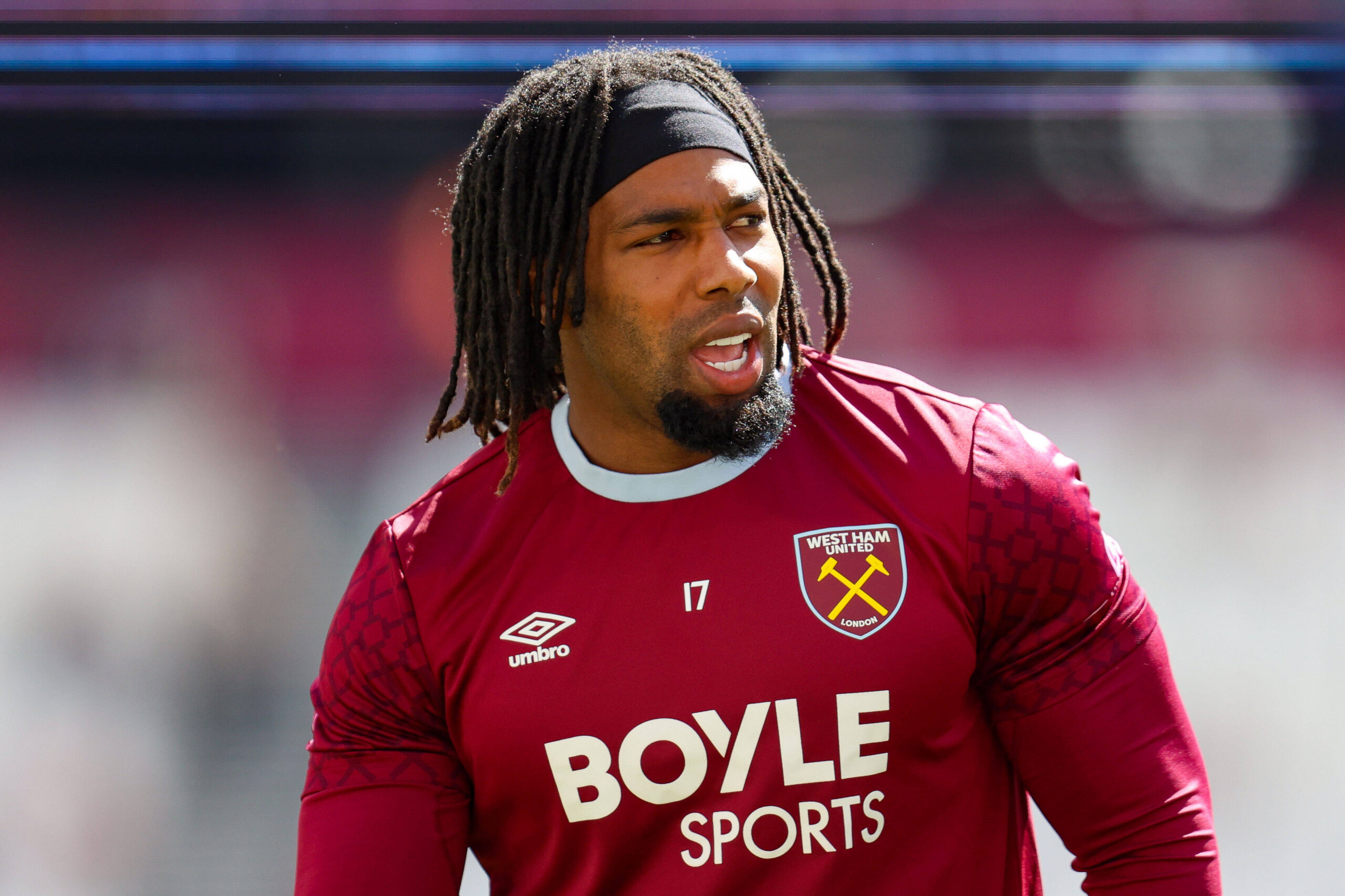 Coventry City, İspanyol Kanat Adama Traoré'yi İstiyor