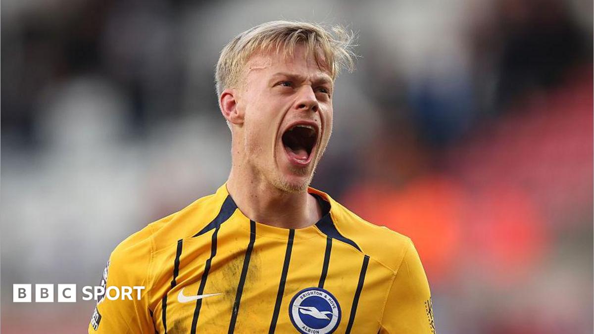 Tottenham, Brighton'dan Van Hecke'yi 52 Milyon Sterlin'e Transfer Etti