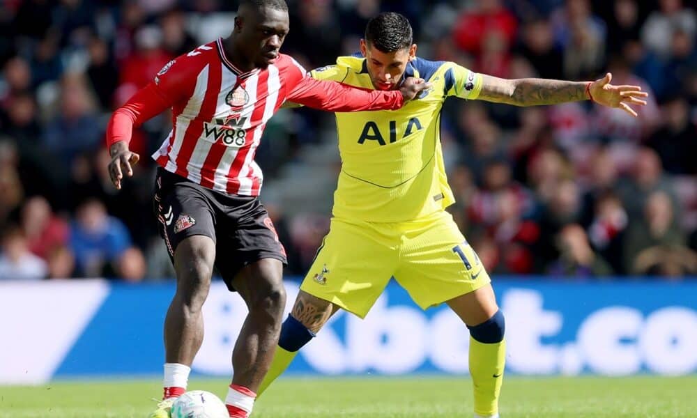 Man Utd, Tottenham ve Chelsea, Sunderland'ın Yıldızı Brobbey İçin Yarışıyor