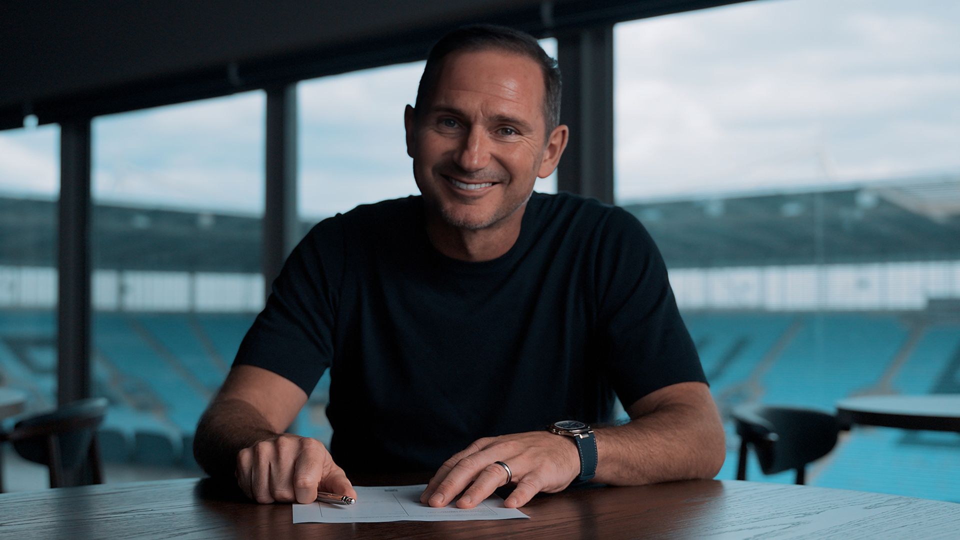 Frank Lampard, Coventry City ile 2029'a Kadar Sözleşme Uzattı
