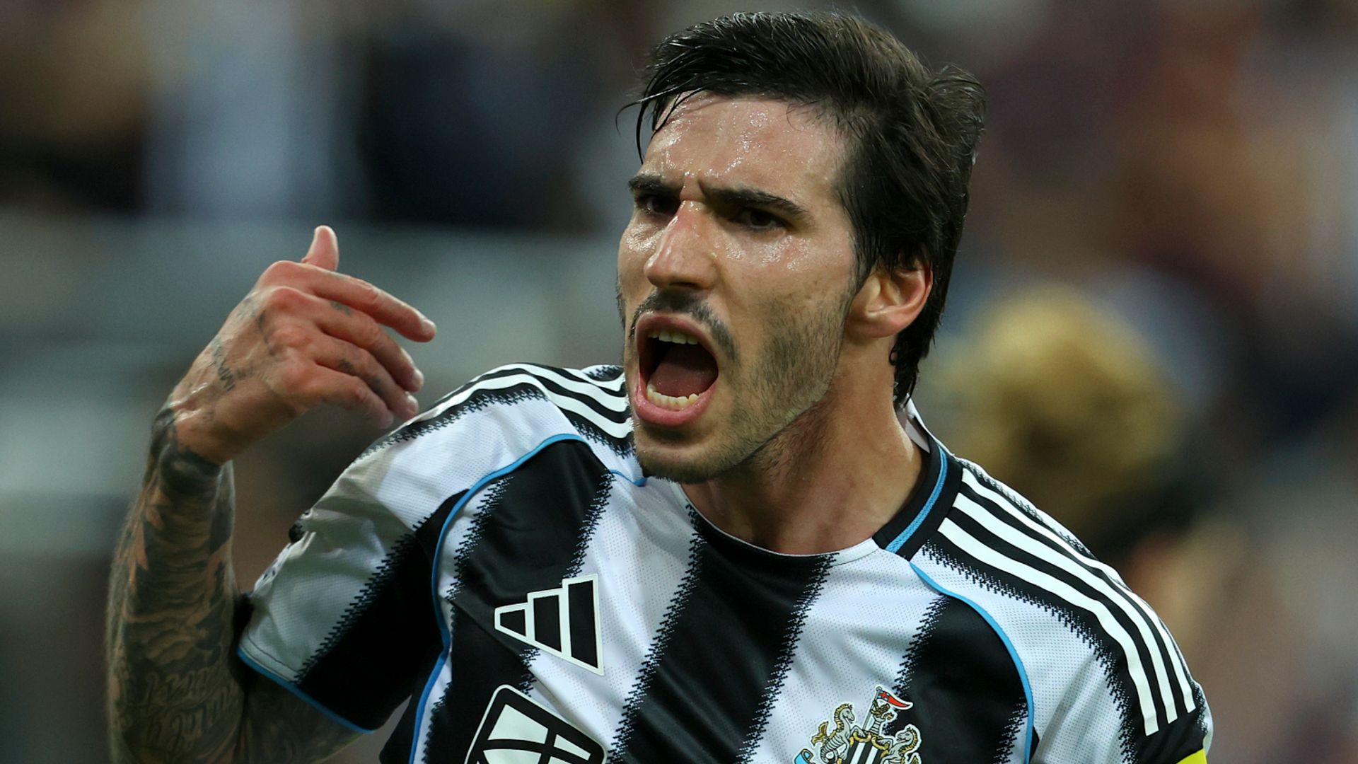Tottenham, Tonali için 100 Milyon Sterlin Rekor Anlaşmaya Vardı