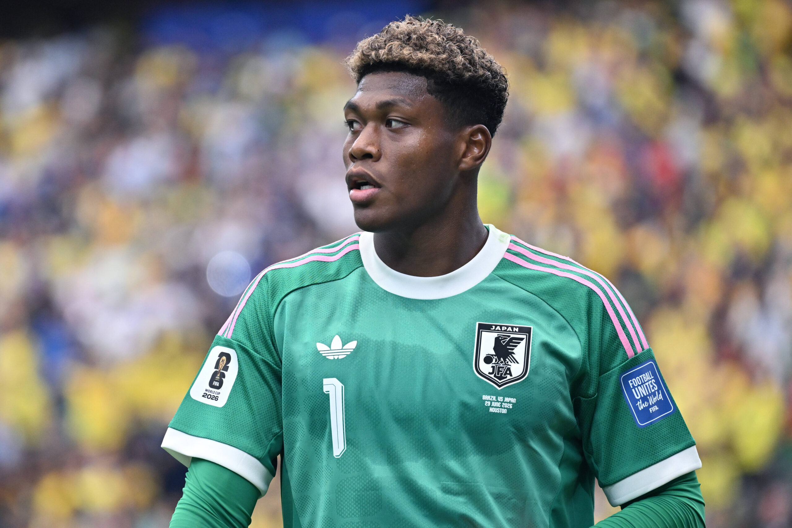 Leeds'in Zion Suzuki Transferine Juventus Engel