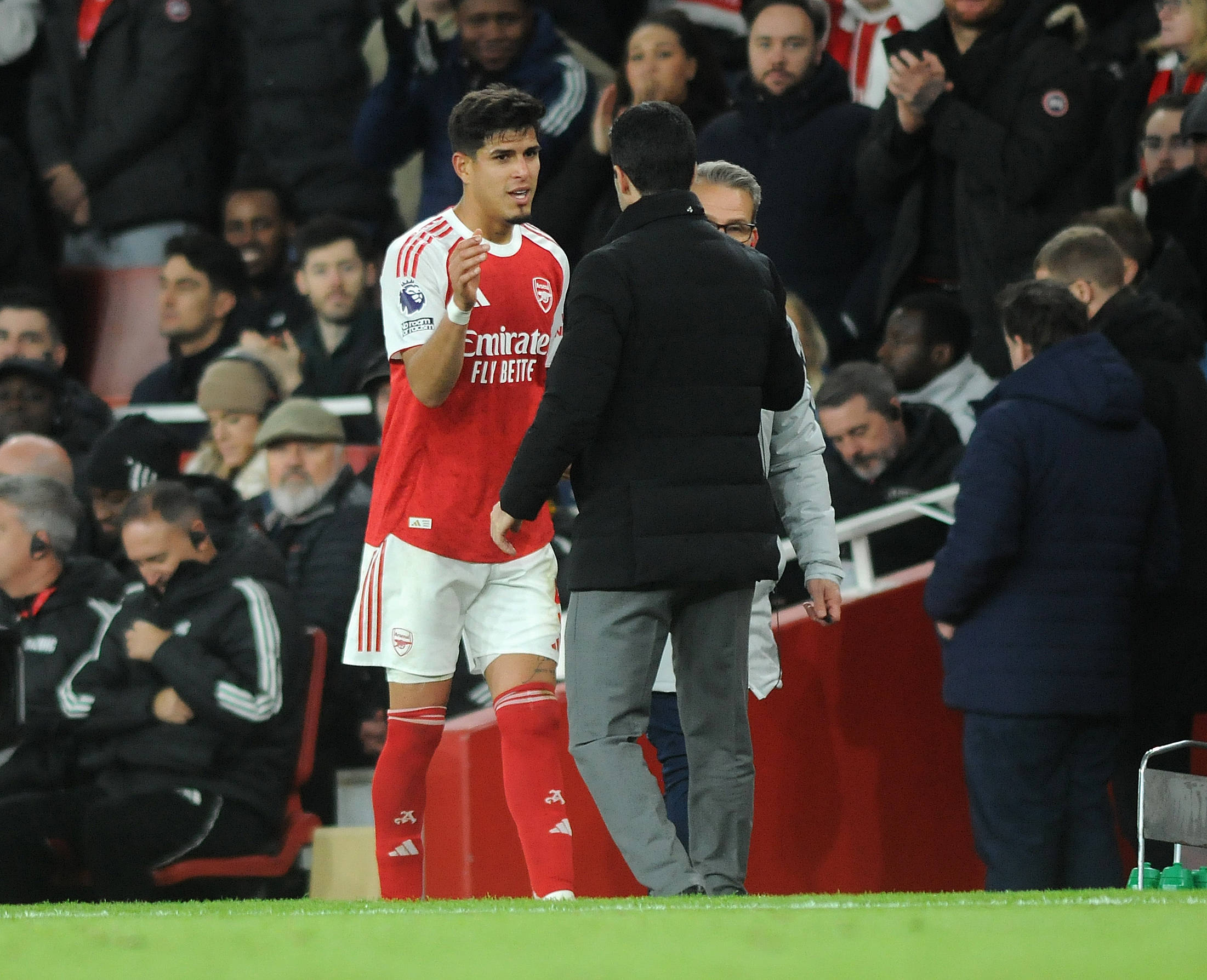 Arsenal, Hincapie için Real Madrid'in 60 milyon Euro'luk teklifine direniyor