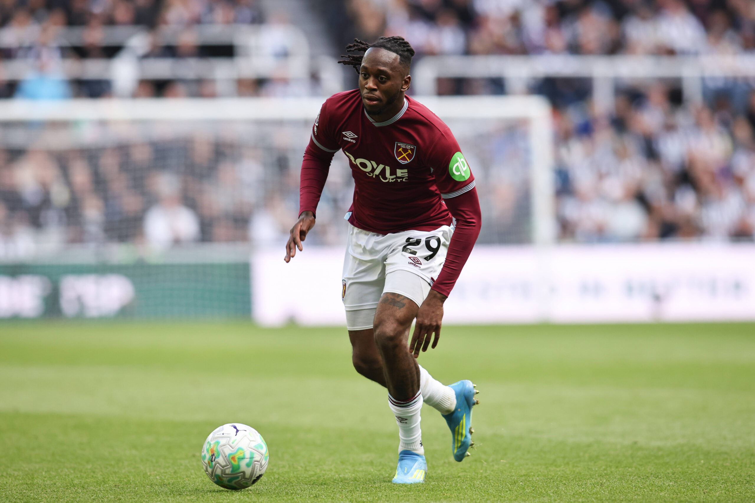 Arsenal'ın sağ bek listesinde Wan-Bissaka