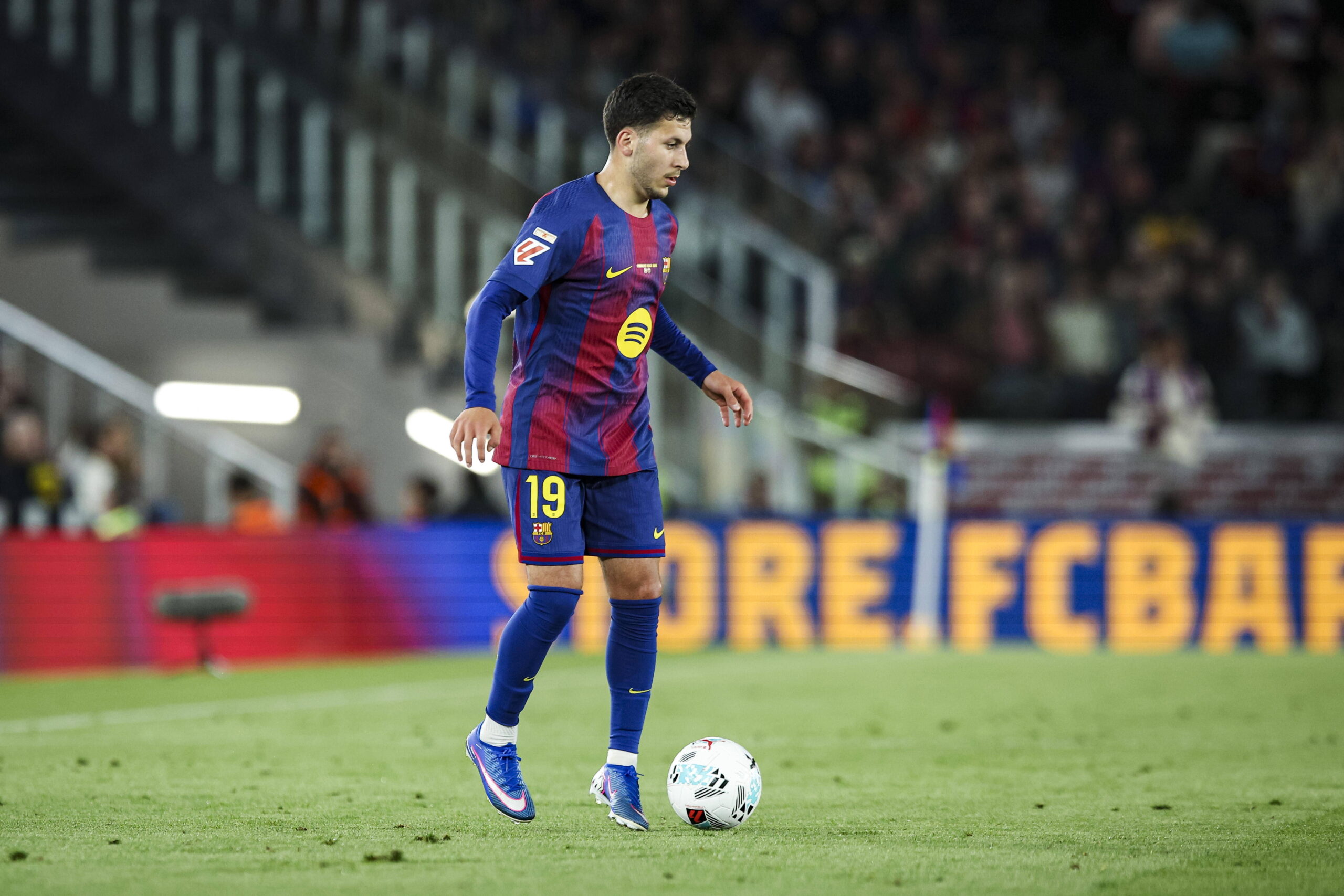 Aston Villa, Summerville ve Bardghji için harekete geçiyor