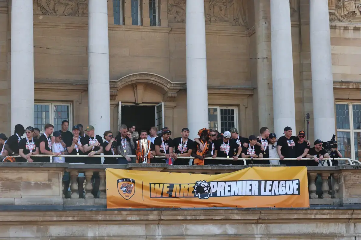 Hull City’nin Premier Lig Dönüşü ve Derby Rekoru Tehlikesi