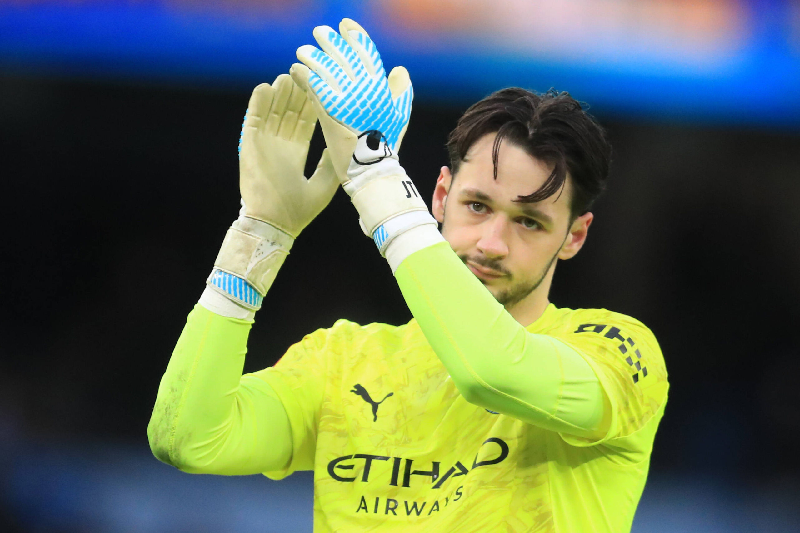 Leeds United'dan Tarihi Transfer: James Trafford 40 Milyon Sterlin'le Rekor Kırdı