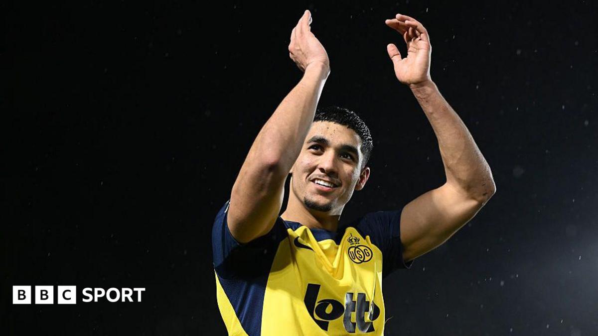 Crystal Palace, Khalaili Transferinde Son Aşamada