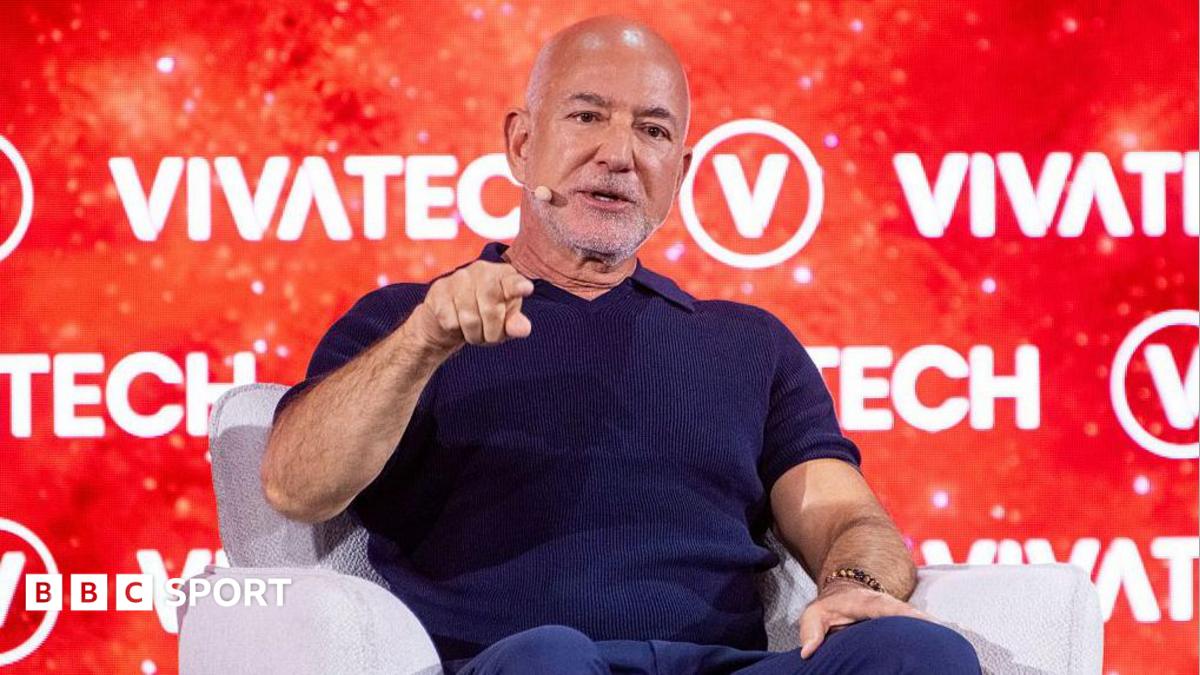 Liverpool'un 5 Milyar Sterlinlik Değerlemesi: Bezos Konsorsiyumu Kulübün Üçte Birini Satın Aldı