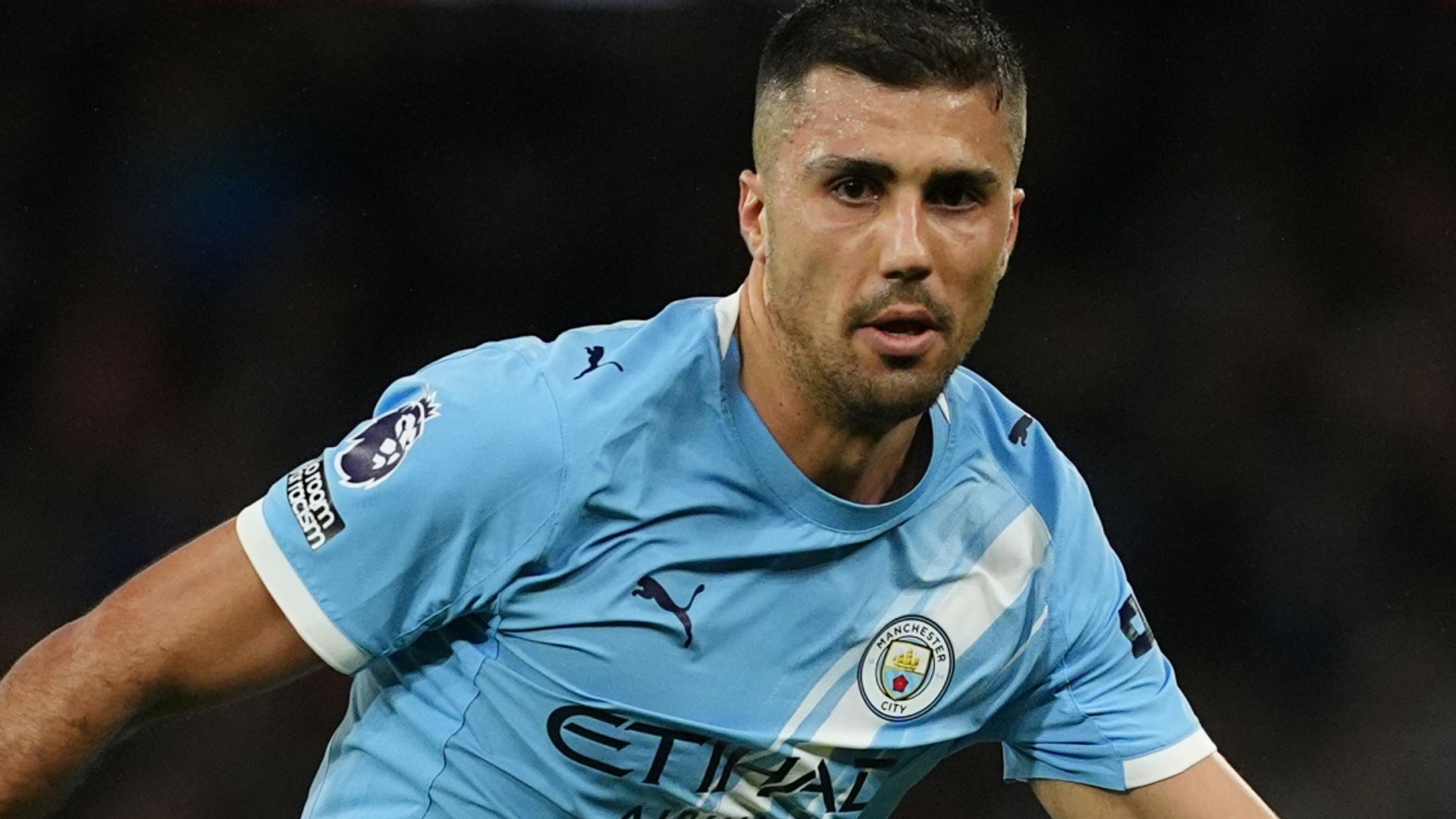 Man City, Rodri için Barcelona'nın 65.4 Milyon Sterlinlik Teklifini Kabul Etti