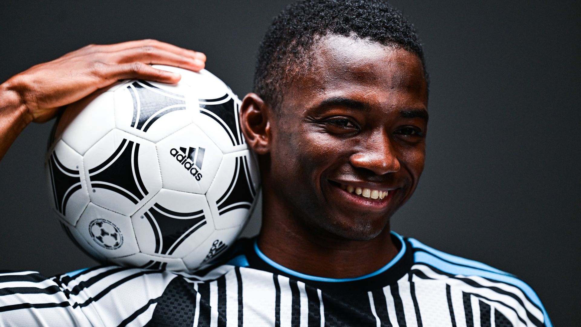 Newcastle'dan Toure Hamlesi: Belirsizlikte Umut Işığı