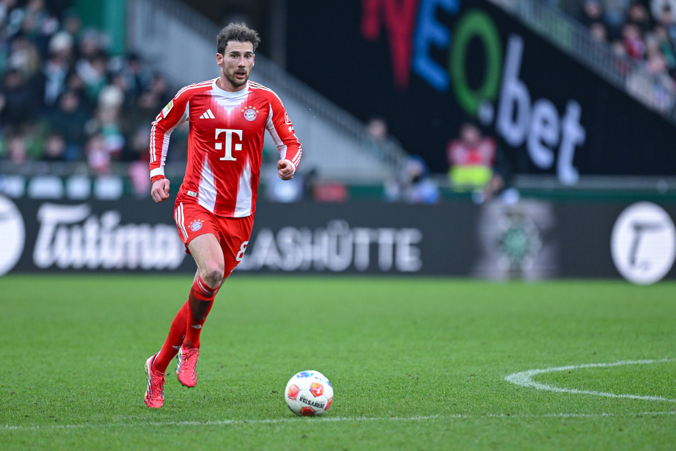 Newcastle ve Aston Villa, Goretzka İçin Bayern İle Temasta
