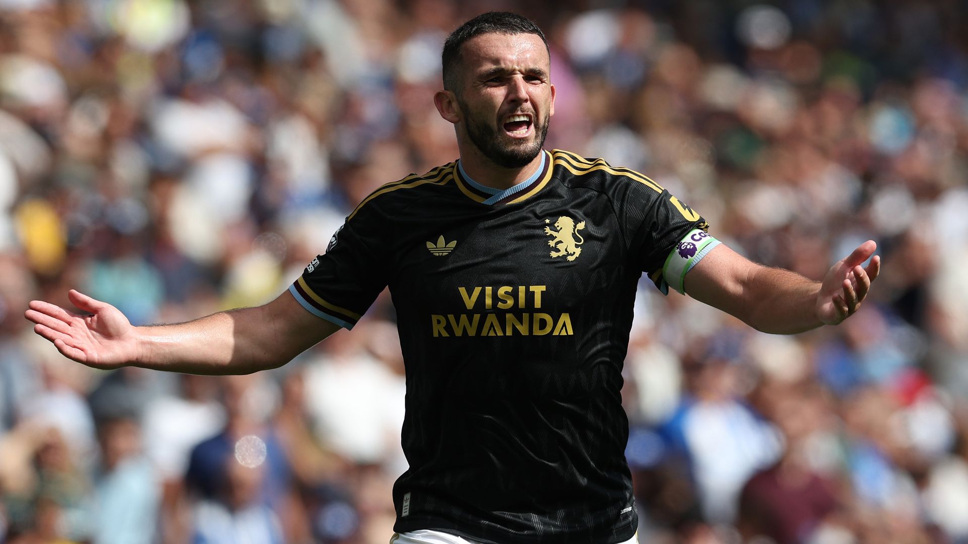 McGinn, Villa Taraftarlarından Özür Diledi: Panik Yok