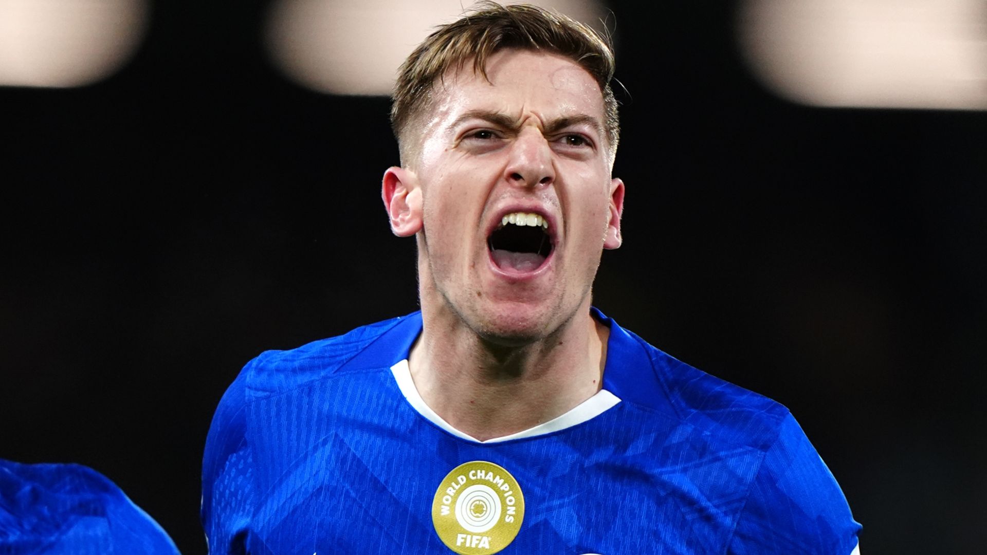 Chelsea Kâr Etti! Delap, Forest Rekoruyla Premier Lig'e Damga Vurdu