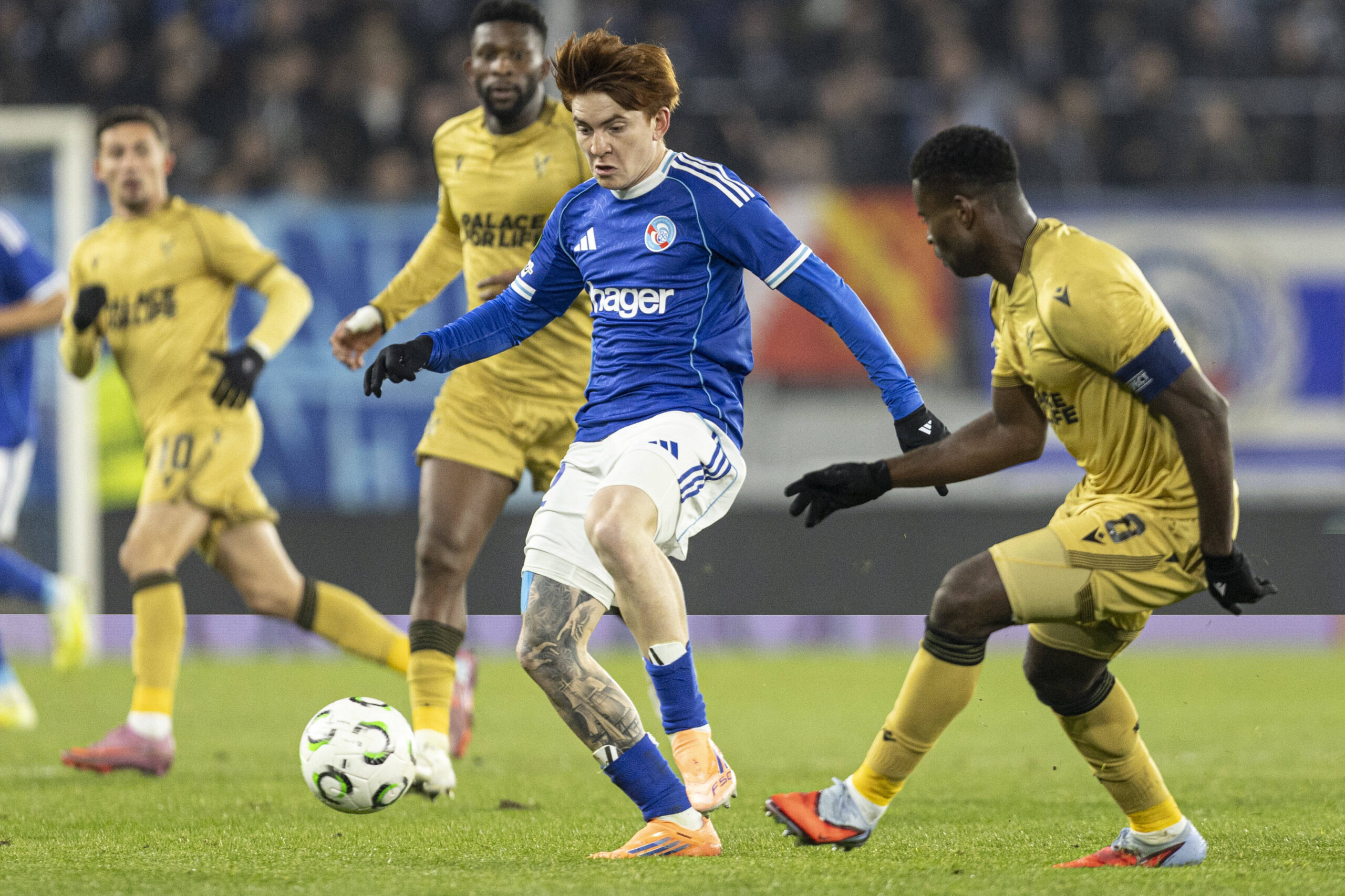Valentin Barco, Chelsea Debut'ında Yuhalandı: Dünya Kupası Tartışması Peşini Bırakmadı