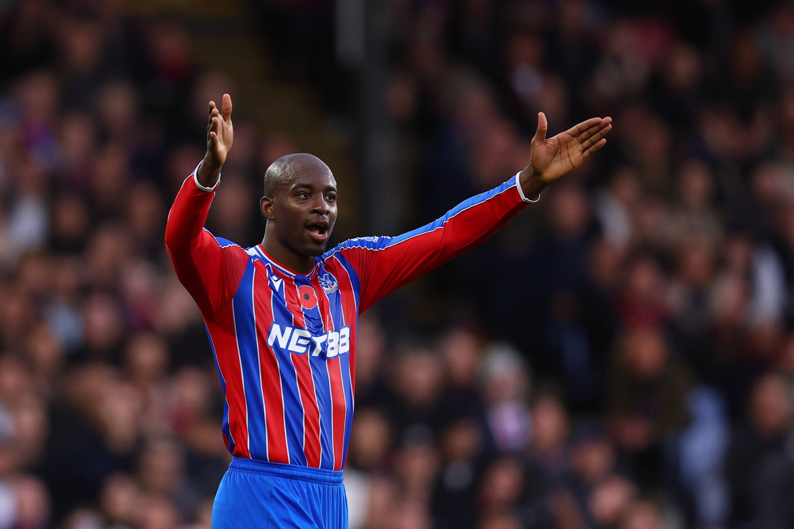 Aston Villa, Mateta Transferini Hızlandırdı: Palace'da Ayrılık Gerginliği