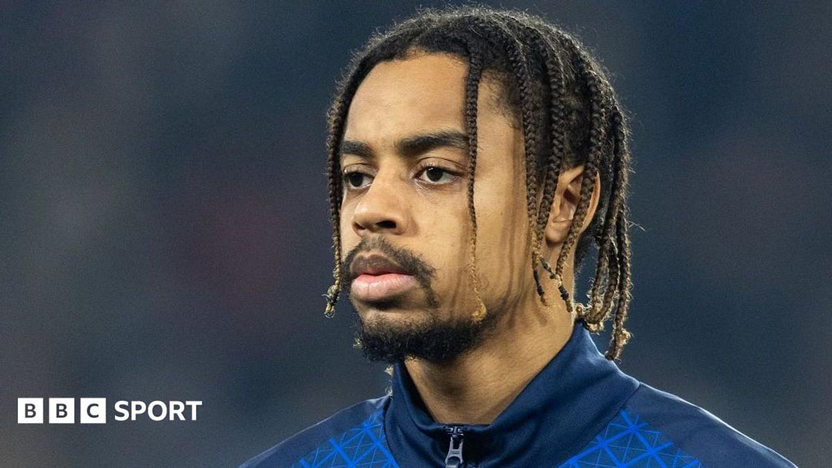Liverpool, PSG'nin Yıldızı Barcola için 123 Milyon Sterlin'lik Anlaşmaya Vardı
