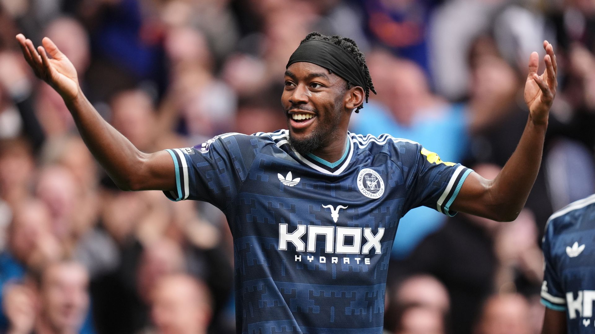 Newcastle 2-0 Tottenham: Elanga ve Wissa Golleriyle Spurs'ün Kabusu Büyüyor