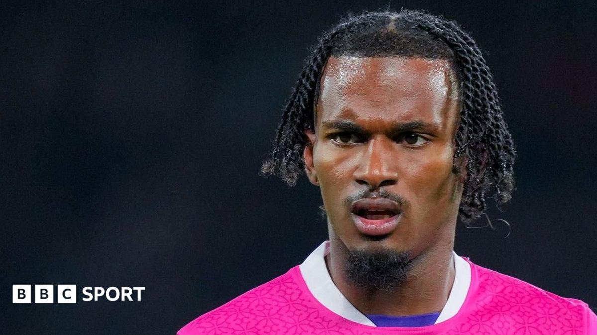 Coventry, PSG Yıldızının Kuzeni Gboho'yu Toulouse'dan Transfer Etti