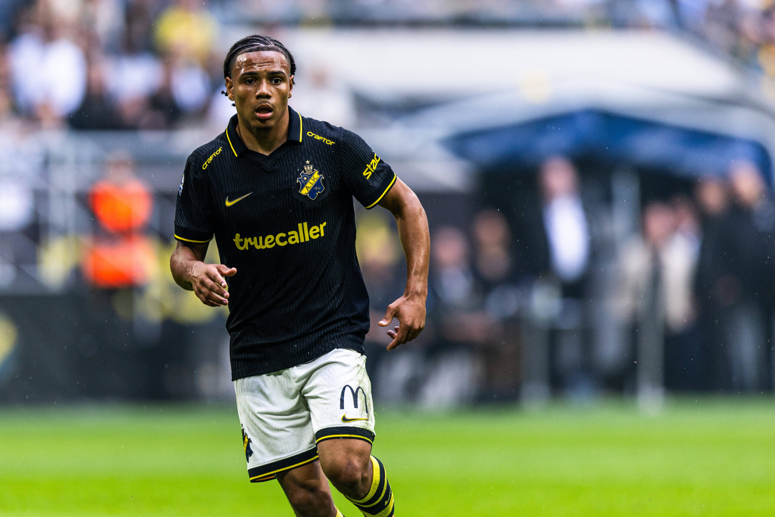 Arsenal, 17'lik AIK Harikası Kevin Filling'in Peşinde