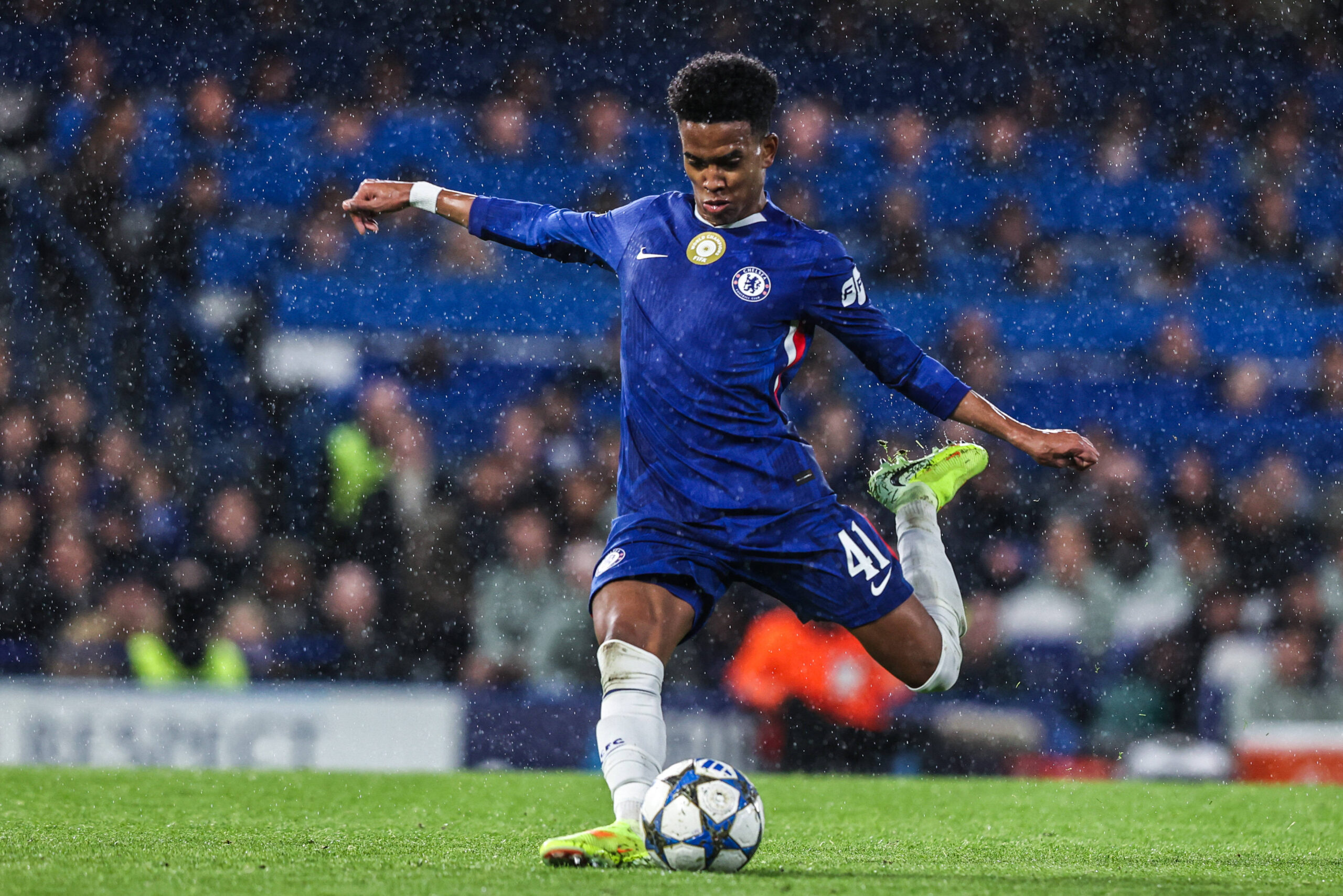 Chelsea, Estevao Willian için rahat: Sözleşme görüşmesi gelebilir