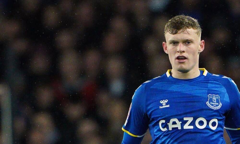 Man Utd, Everton'lı Branthwaite İçin 35 Milyon Poundluk Teklife Hazırlanıyor