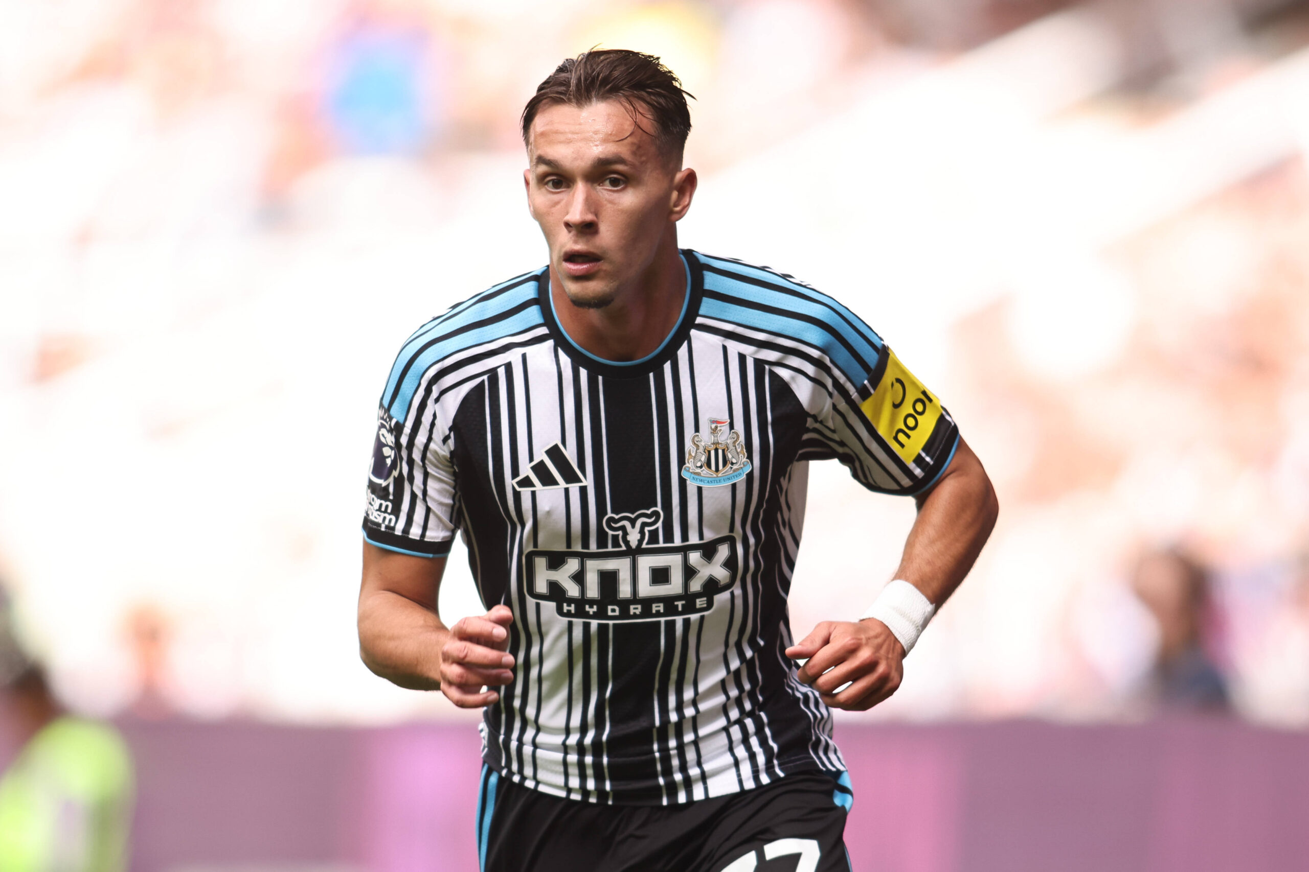 Newcastle United Hull City Maç Kadrosu: Schar İlk 11'de, Jaissle Değişiklik Yapıyor