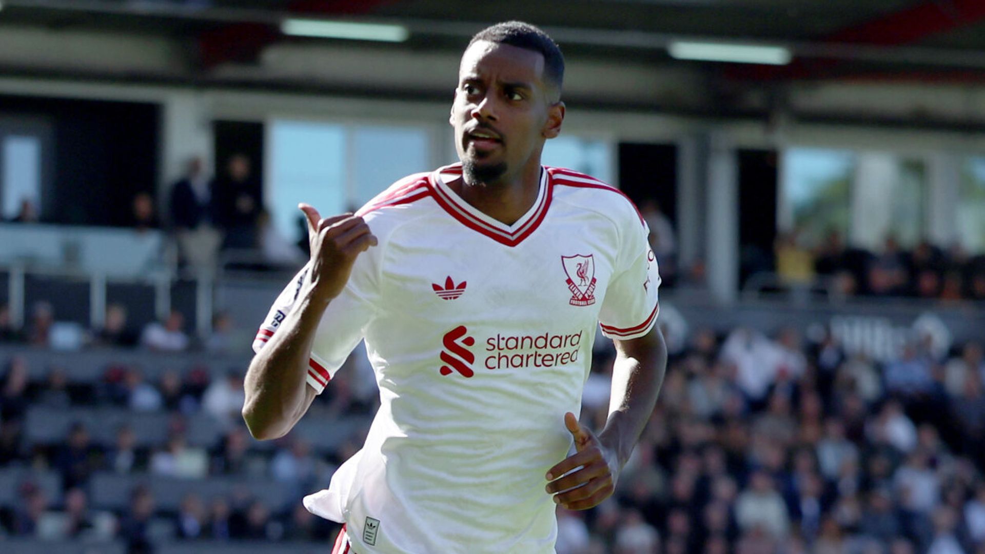 Liverpool 1-0 Bournemouth: Isak Golü, Iraola Döndü