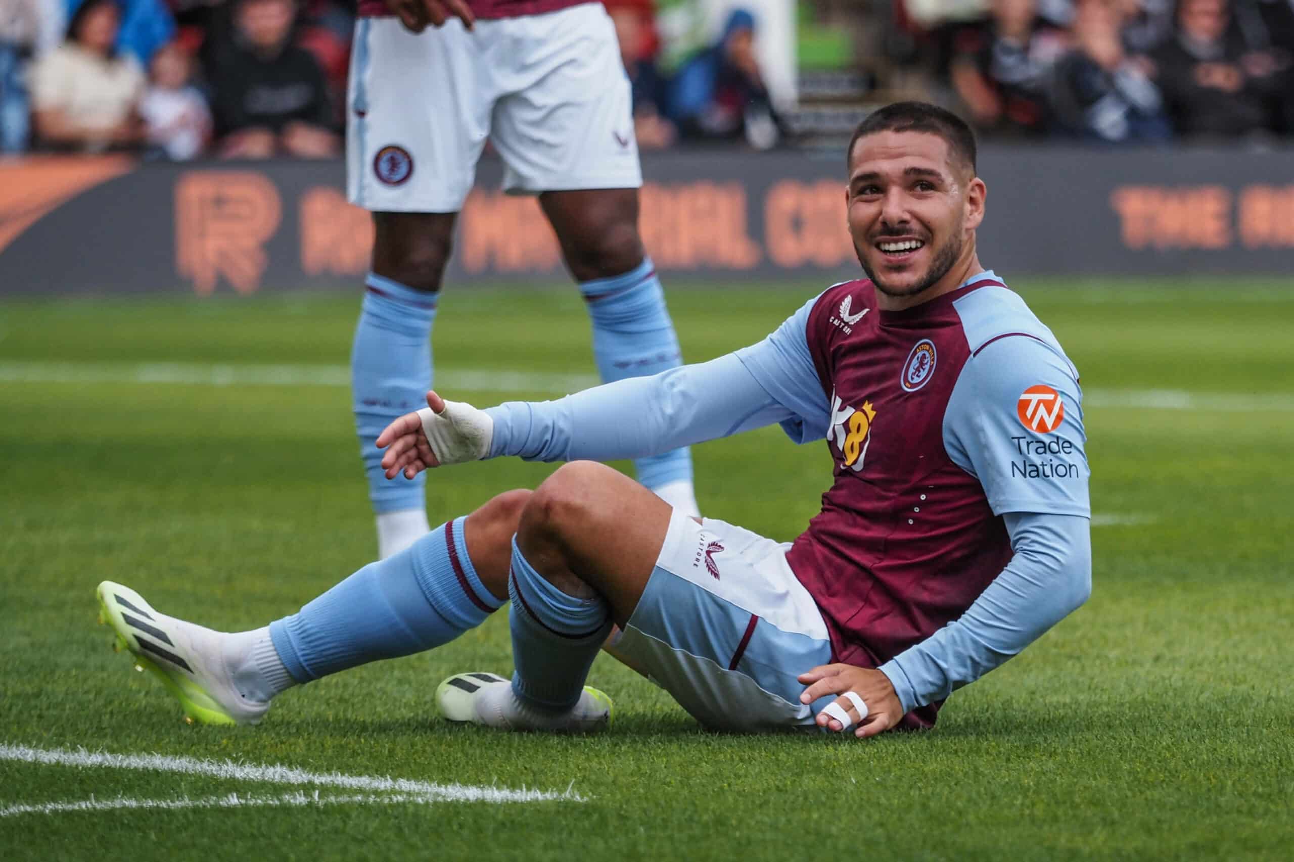 Aston Villa, Emi Buendia ile sözleşme görüşmelerine başladı
