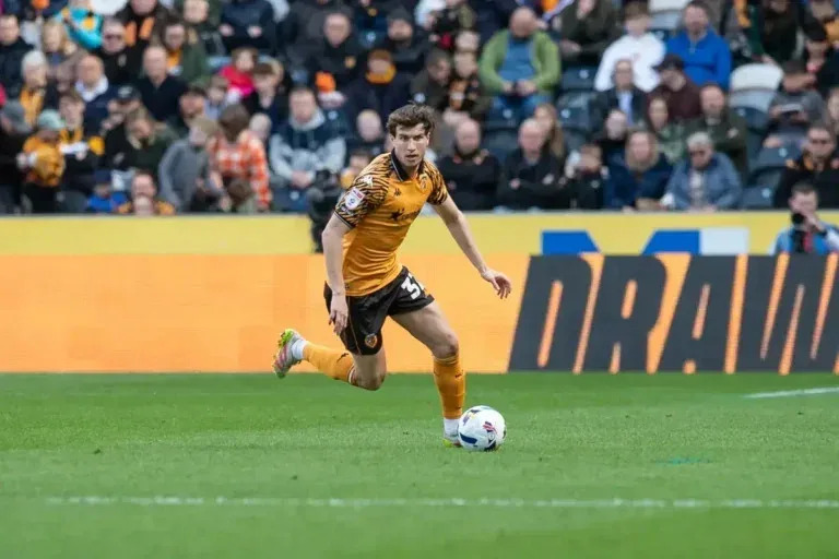 Derby County, Hull City'nin Çok Yönlü Yıldızı Paddy McNair'i İstiyor