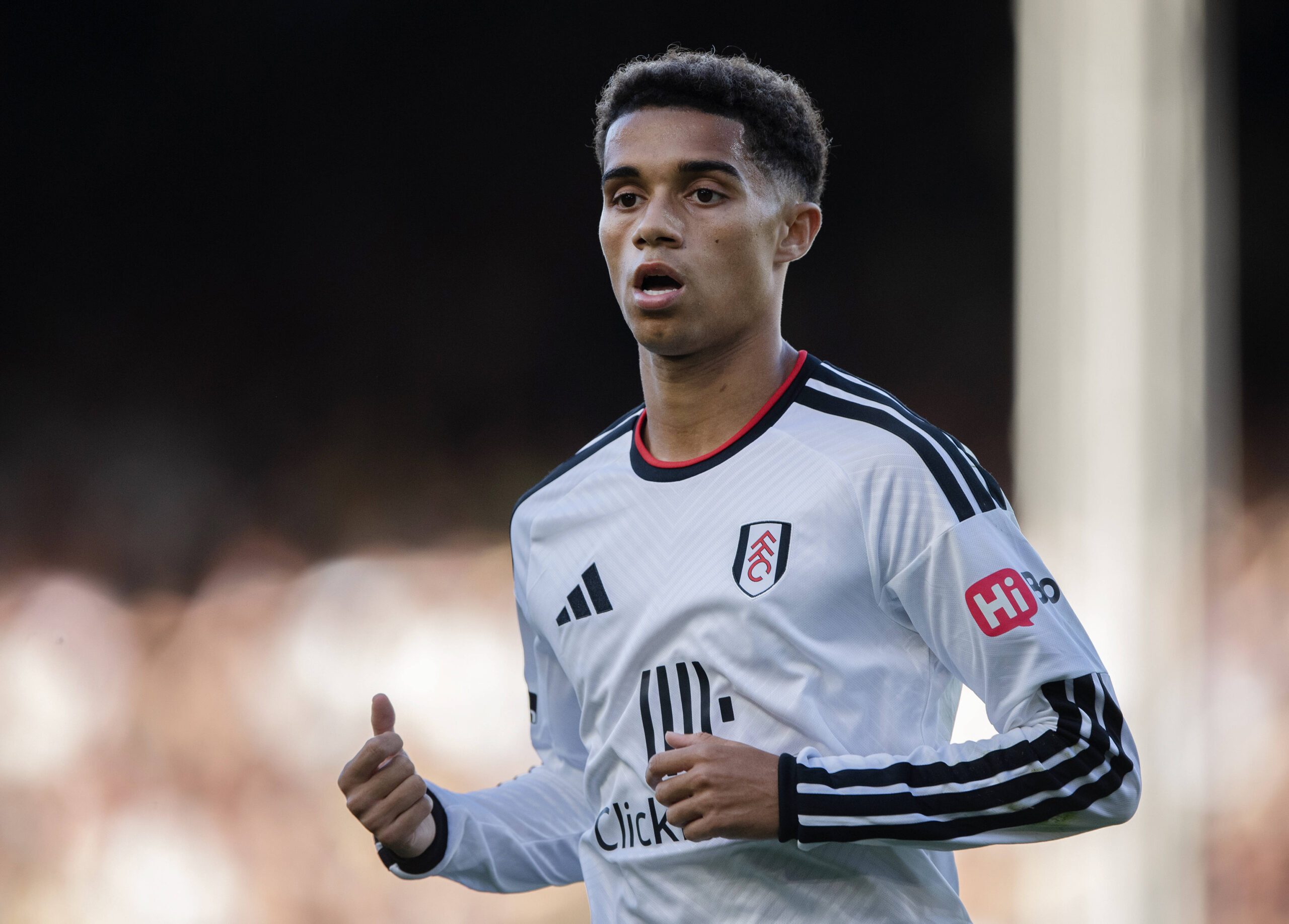 Arsenal ve Liverpool, Fulham'ın 51 Milyon Sterlinlik Yıldızı Josh King'in Peşinde