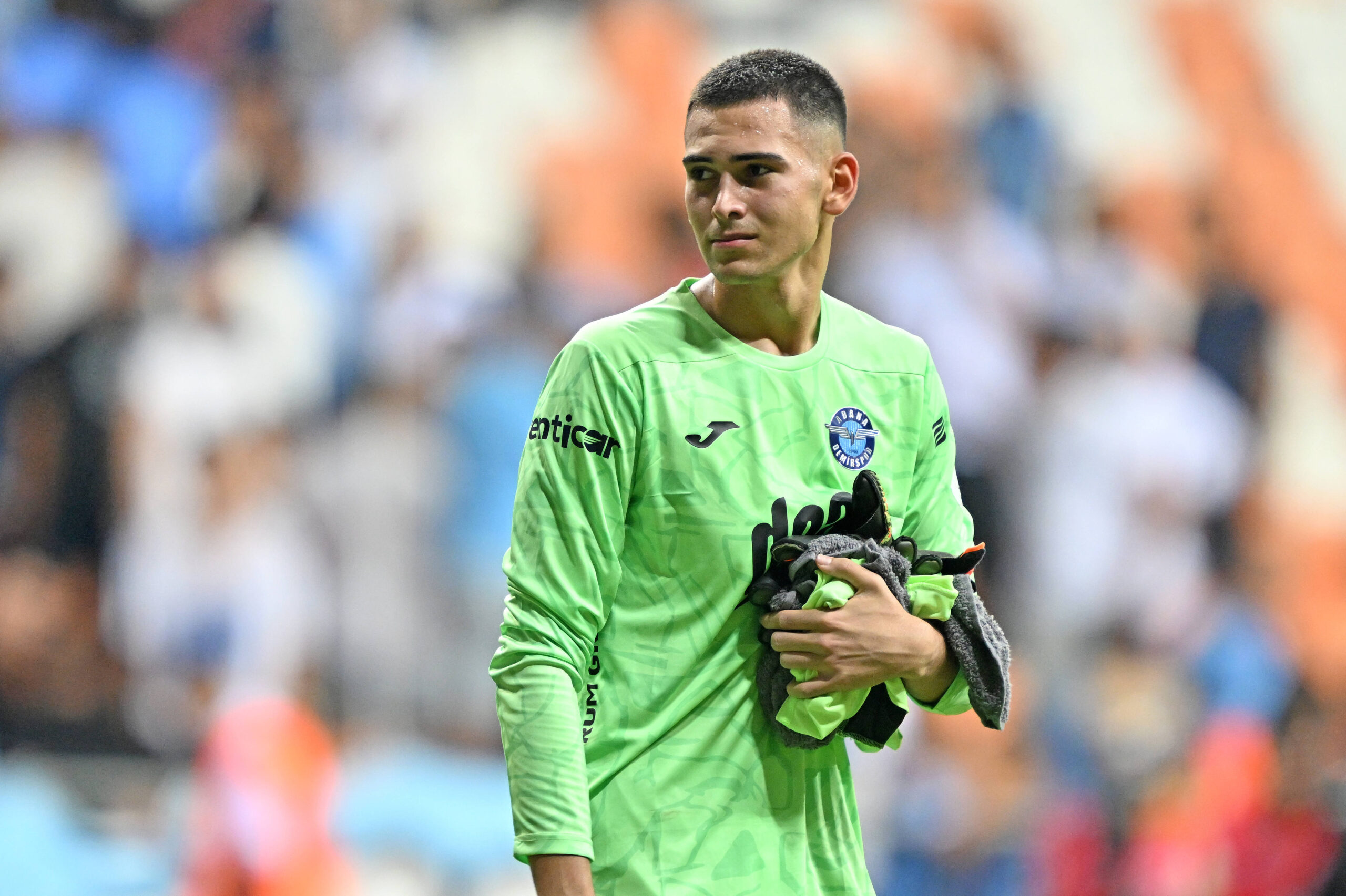 Hull City, Deniz Dönmezer için 1.5M £ ile önde