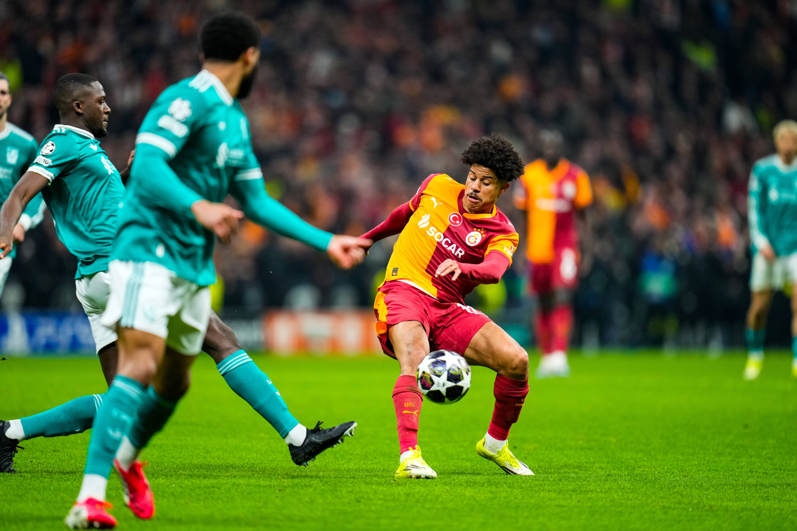 Newcastle ve Everton, Galatasaraylı Gabriel Sara için Ocak'ta devrede