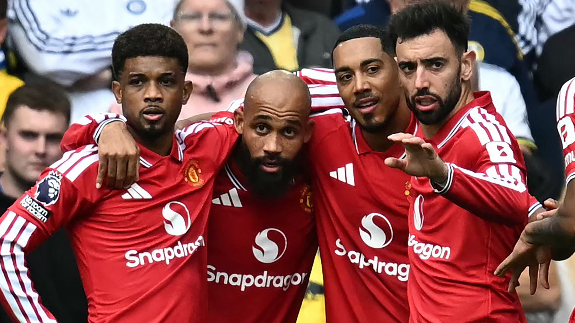 Neville'den Carrick'e uyarı: Ocak'a kadar ilk beş zorunlu