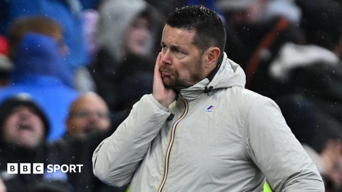 Pierre Sage krizi: Crystal Palace'ta koltuğu sallıyor